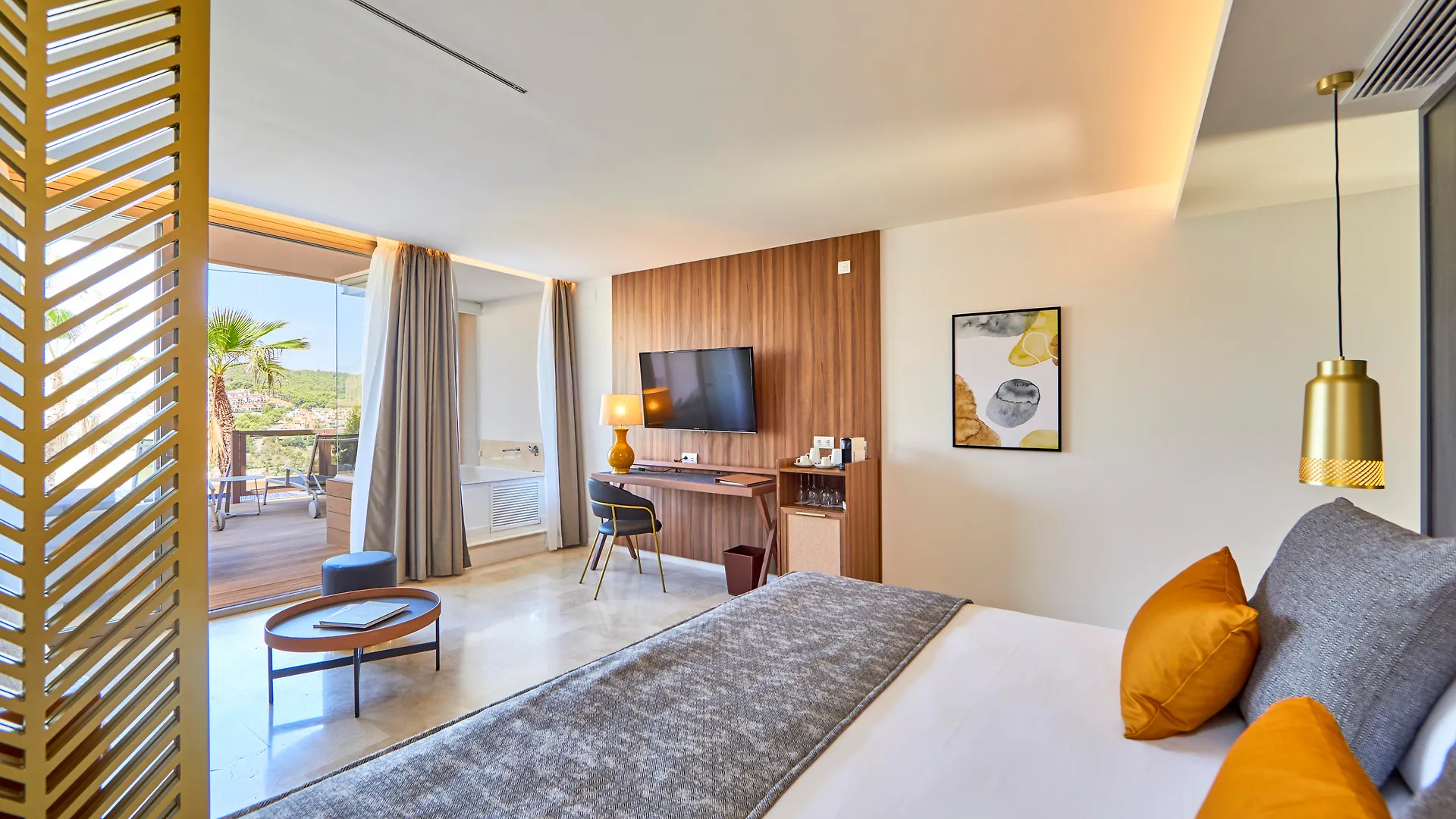 ***** Aparthotel Zafiro Palace Andratx Camp De Mar Spain